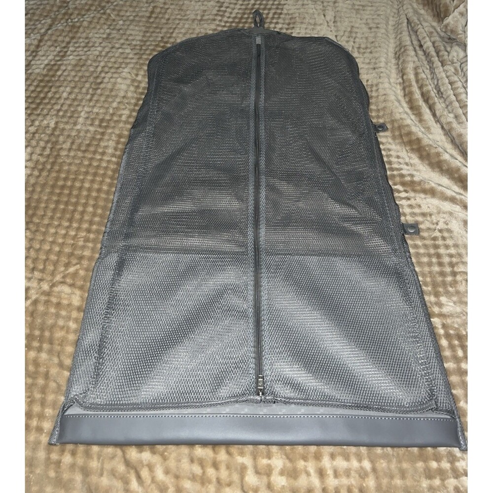 Samsonite Gray Hanging Garment Bag